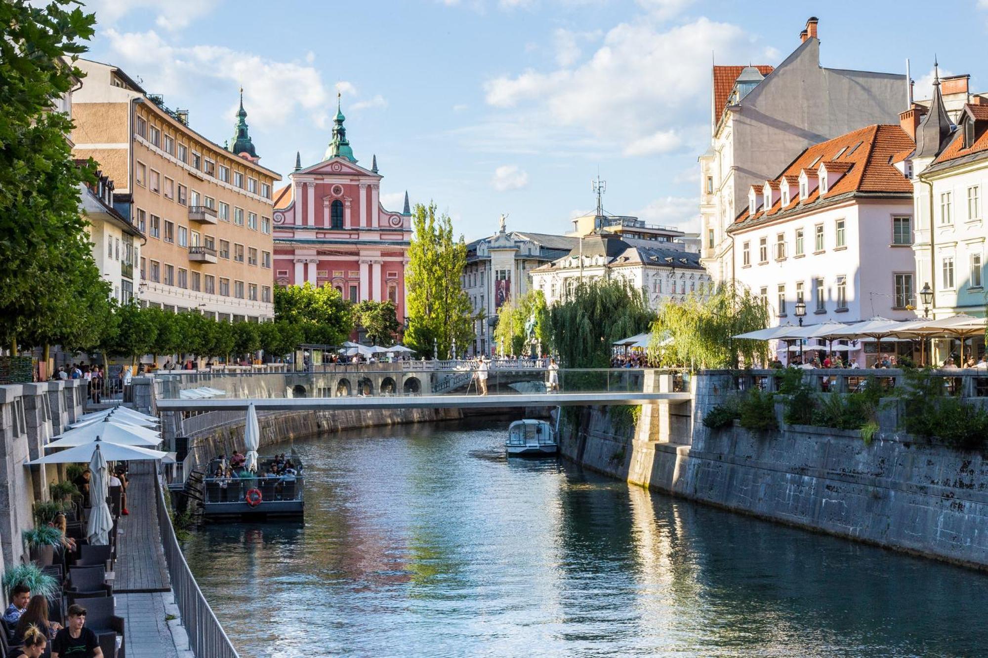 Hotel Siska Любляна Экстерьер фото