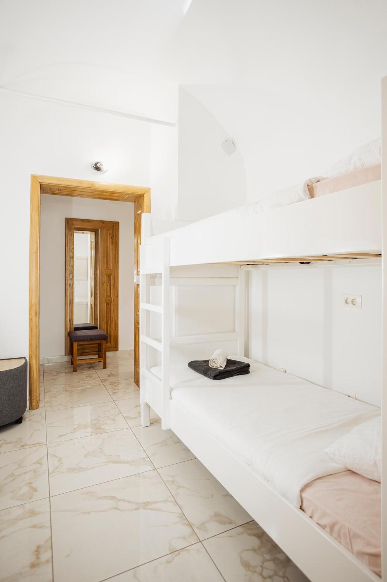 Hotel Siska Любляна Экстерьер фото