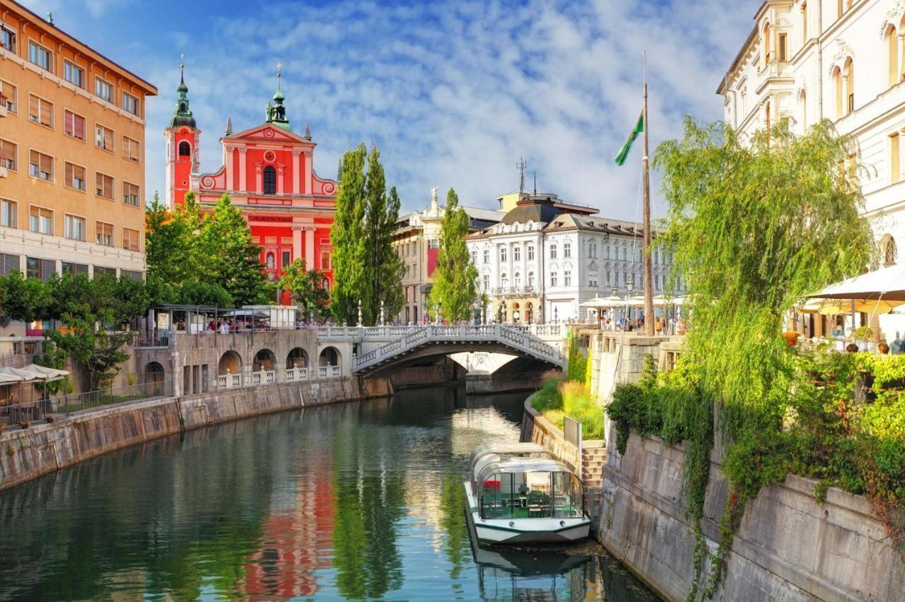 Hotel Siska Любляна Экстерьер фото